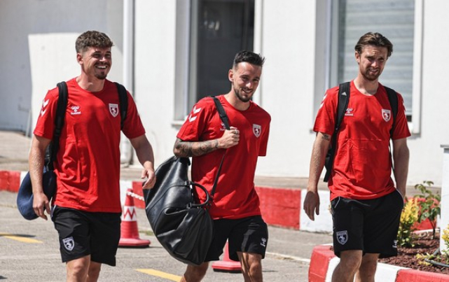 Samsunspor, Oynayacağı 2 Hazırlık Maçı İçin İstanbul’a Yola Çıktı!