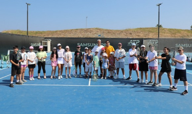 Büyükşehir İle Yaz Mevsimi Sporla İç İçe Ve Dolu Dolu Geçiyor!