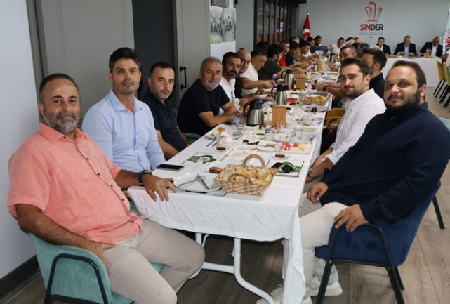 Bafra Belediye Başkanı Hamit Kılıç'tan SİMDER Üyelerine Yatırım Çağrısı: ‘Bafra'nın Geleceğine Birlikte İmza Atalım’!