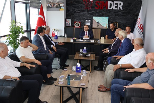 Bafra Belediye Başkanı Hamit Kılıç'tan SİMDER Üyelerine Yatırım Çağrısı: ‘Bafra'nın Geleceğine Birlikte İmza Atalım’!