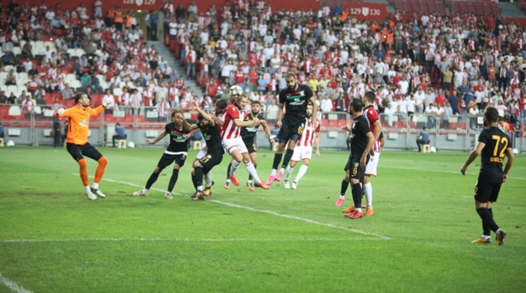 Samsunspor Sezona  Galibiyetle Başladı!