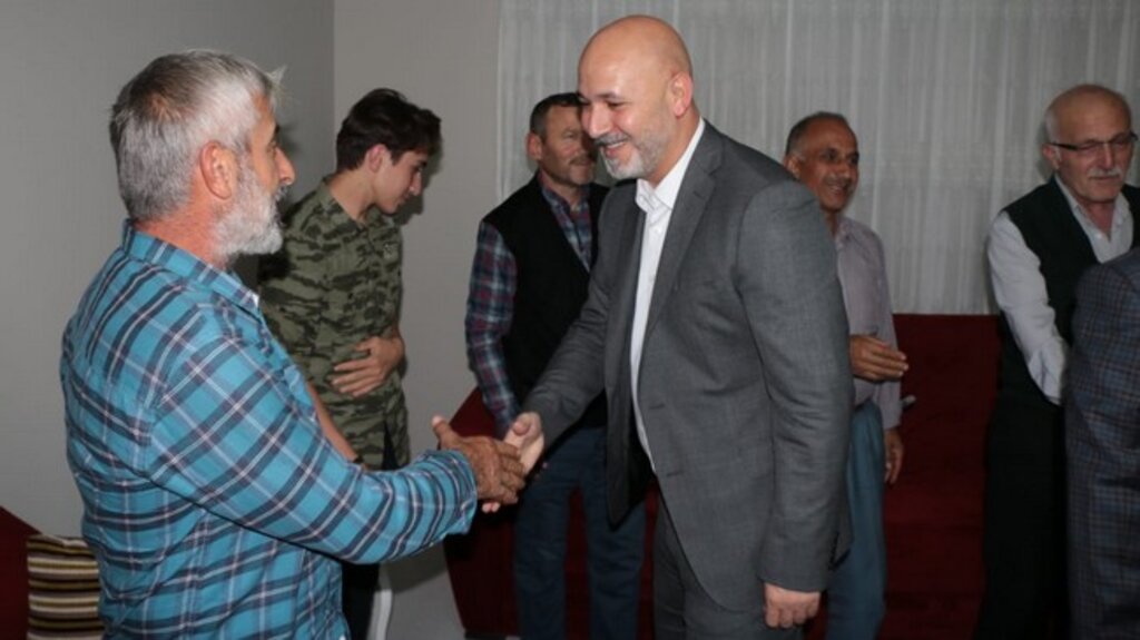 AK Parti Samsun’da Milletin Ayağına Gidiyor!