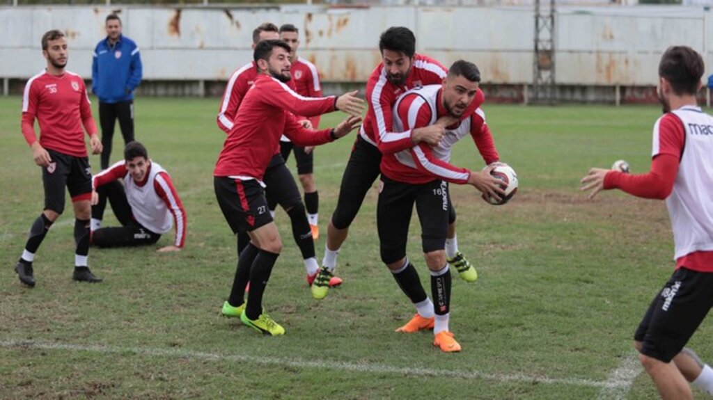 Samsunspor, Gaziantepspor Hazırlıklarını Neşeli Antrenmanla Tamamladı!