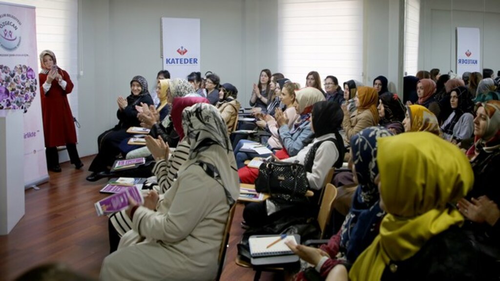  ‘Her Anne Bir Okul’ Projesi Atakum’da Açıldı!