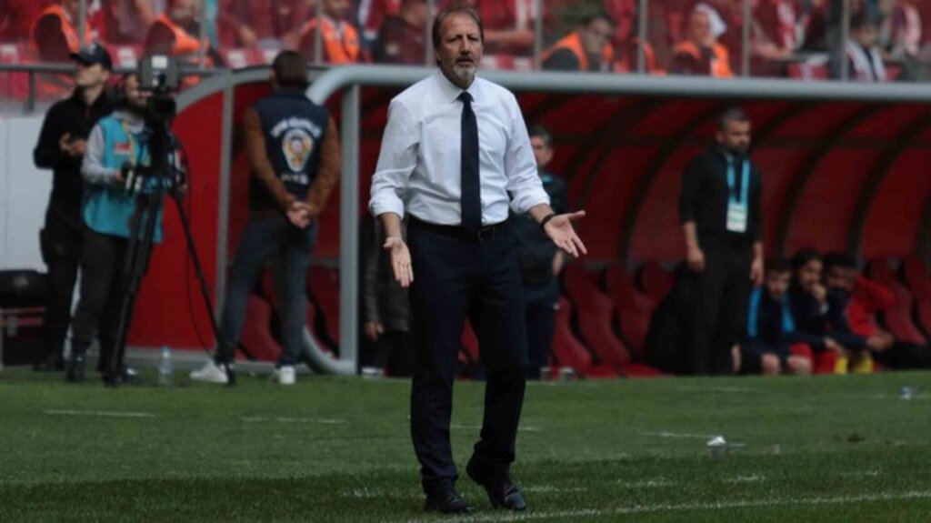Taner Taner; Günümüzde Değildik!