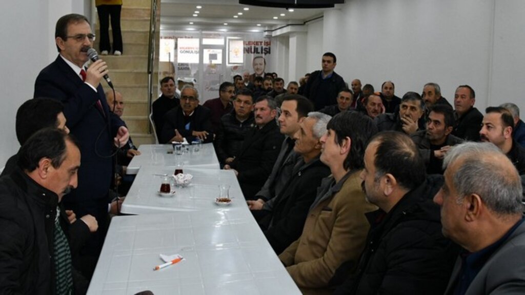 Zihni Şahin'den Uyarı! Tek Yumruk Olalım…