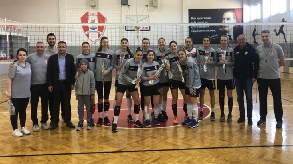 Anakentli Sultanlar Kadınlar Gününü Kutlandı!