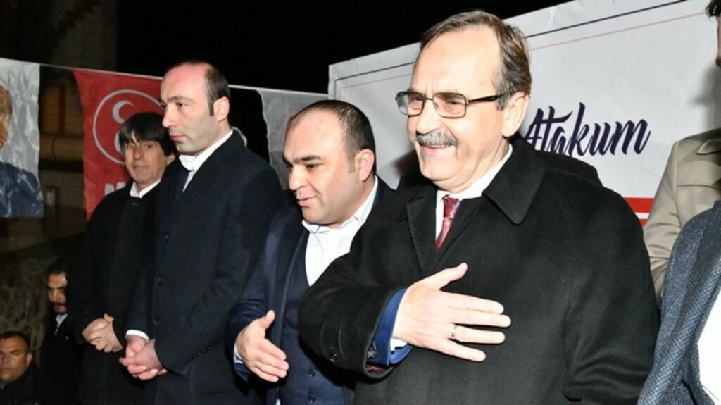 Başkan Zihni Şahin Gençlere, Kadınlara, Engellilere Müjde Yağdırdı!