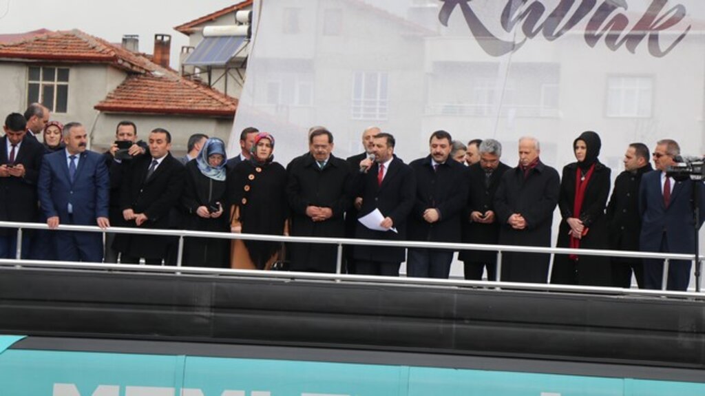Kavak’ta Şölen Havasında Miting!