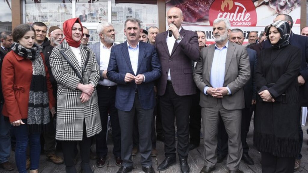 Başkan Hasan Togar Tebrikleri Kabul Ediyor!