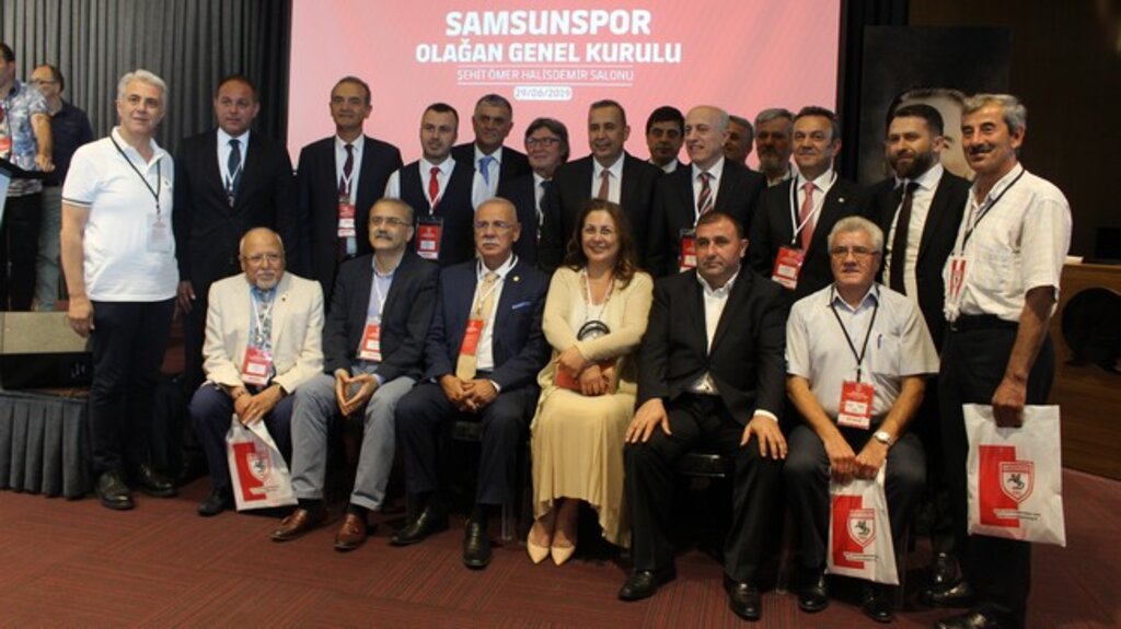 Samsunspor Kongresinden Sürpriz Çıkmadı! Uyanık İle Devam…