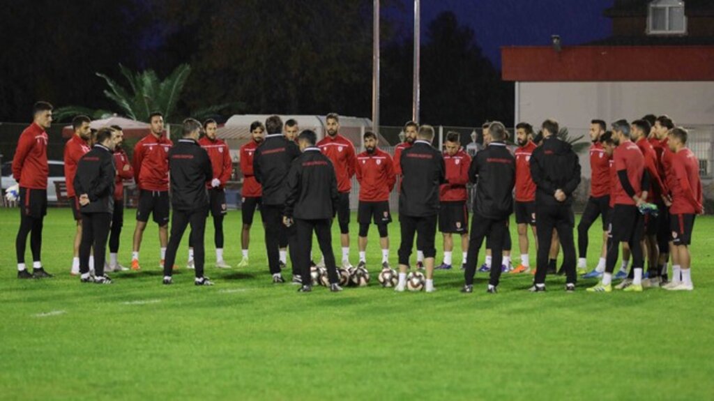 Samsunspor’un Sarıyer Hazırlıkları 2 Eksikle Başladı!