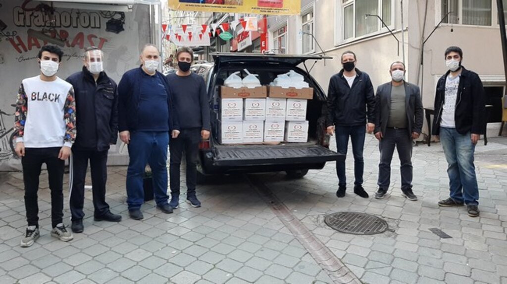 Genç Parti'den İhtiyaç Sahiplerine Yardım!