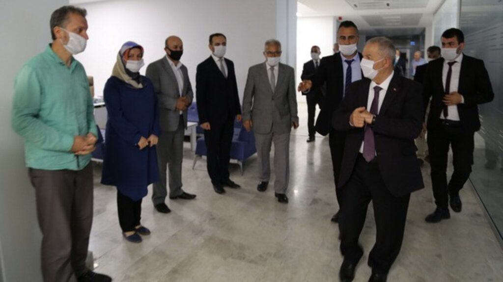 İlkadım’da Sosyal Mesafeli Bayramlaşma!