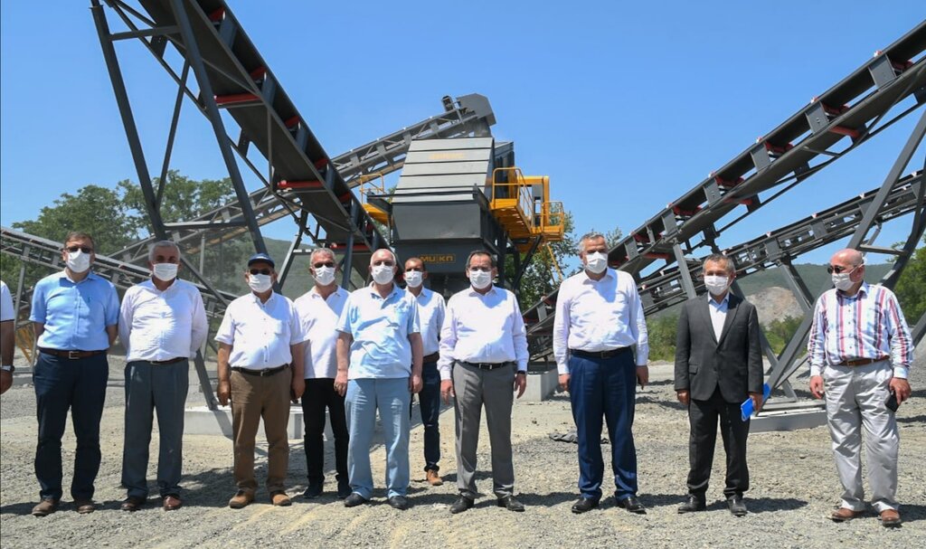 Başkan Demir, 'Hedefimiz Altyapıyı Tamamen Bitirmek' !