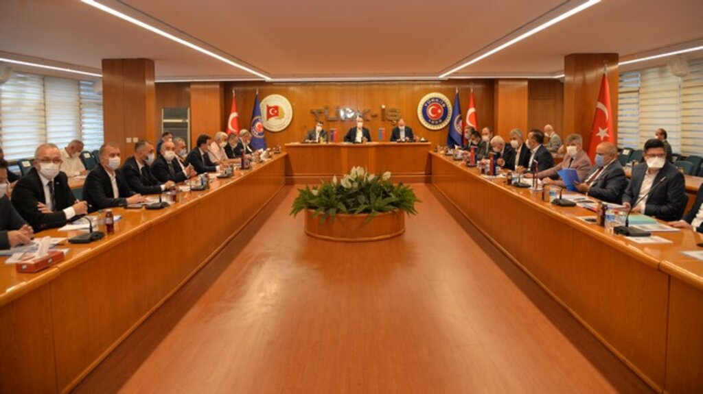 Türk-İş Başkanlar Kurulu’ndan Önemli Kıdem Tazminatı Kararı!