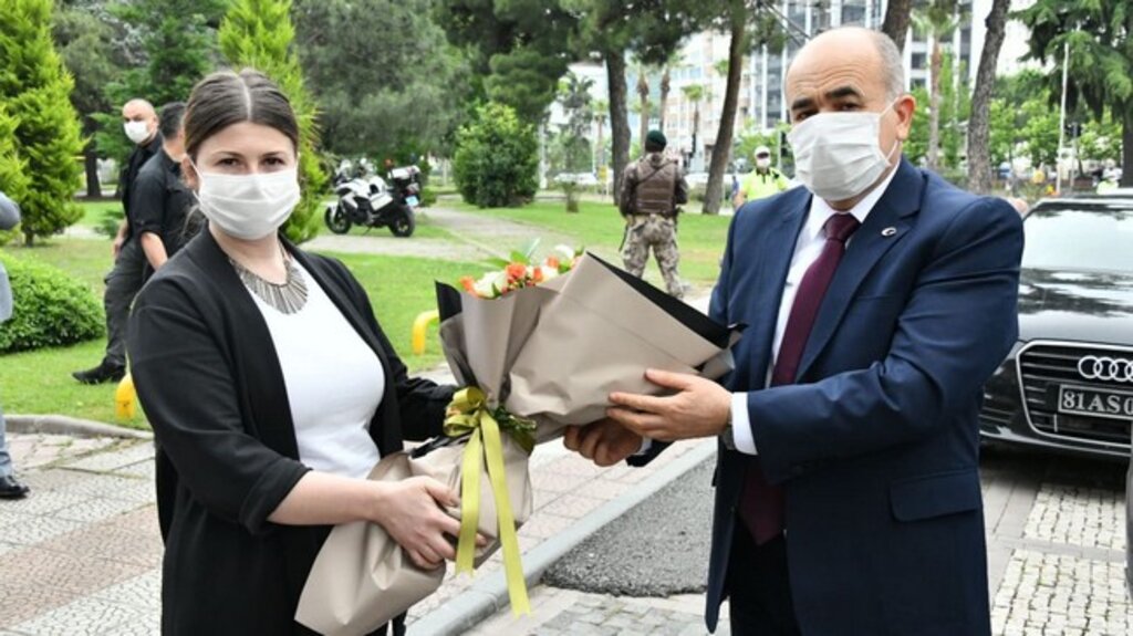 Vali Zülkif Dağlı Samsun’da Çiçeklerle Karşılandı!