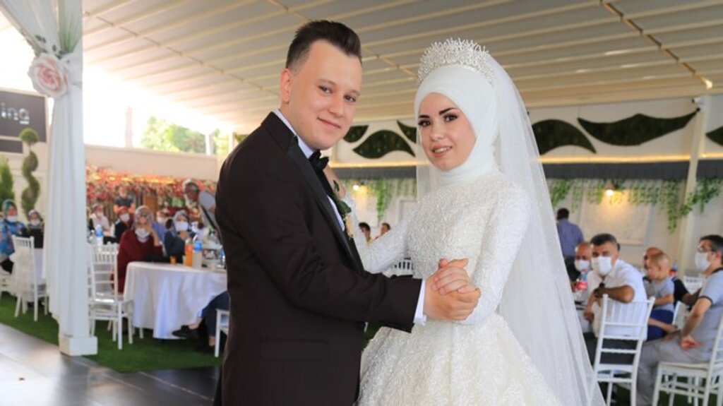 Mutluluğa Yelken Açtılar!
