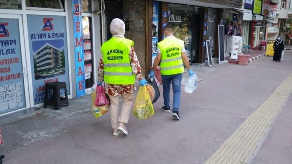 İlkadım Vefa Timi 7/24 Halkın Hizmetinde!