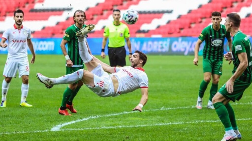 Samsunspor'dan Tek Gollü Galibiyet!