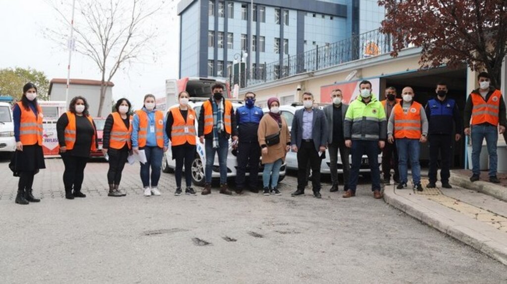 Atakum Belediyesi Pandemi Destek Ekibi Hafta Sonu Da Sahada!