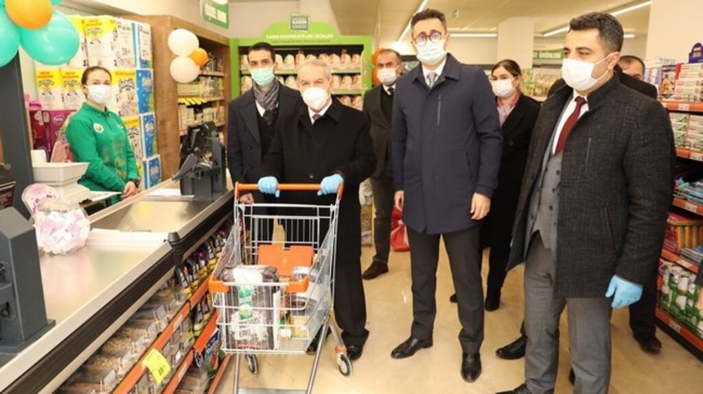 Derebahçe Tarım Kredi Market Kapılarını İlkadımlılara Açtı!