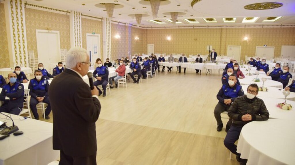 Atakum Zabıtası’na Yurttaş İletişimi Eğitimi!