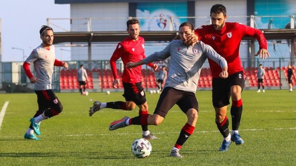 Samsunspor Taktik Çift Kale Maç Yaptı!