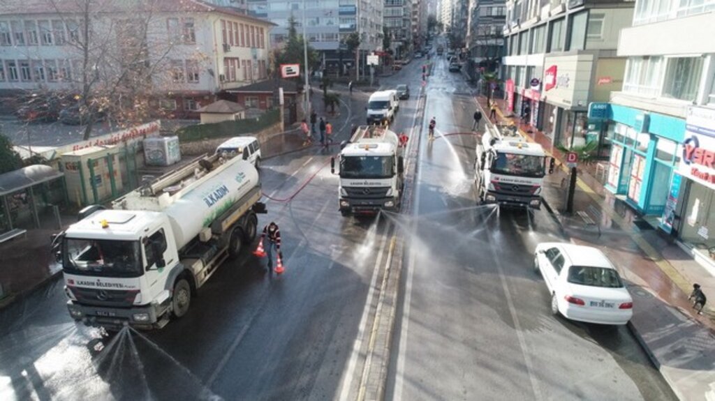 Yeni Yılla Birlikte İlkadım Belediyesi Tüm Alanda Seferber Oldu!