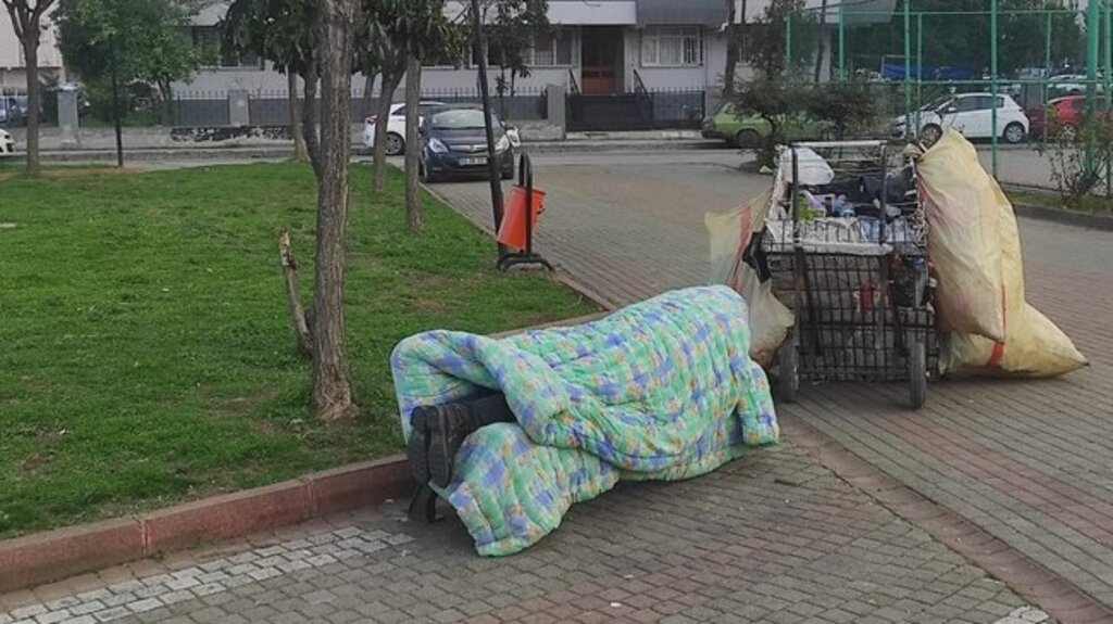 Evsiz Gence Atakum Belediyesi Sahip Çıktı!