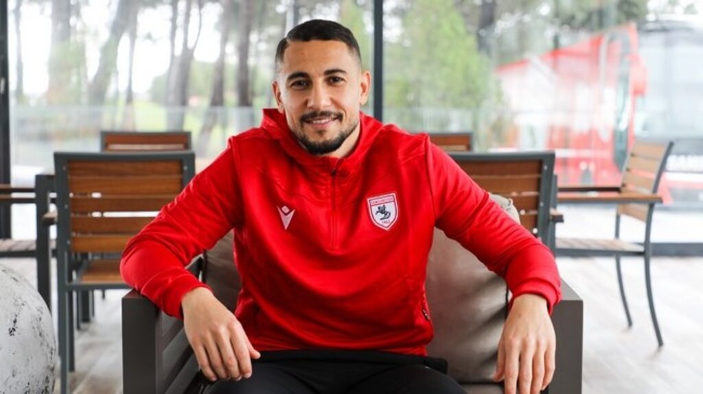 Jugurtha Hamroun İle Dobra Dobra Röportaj!