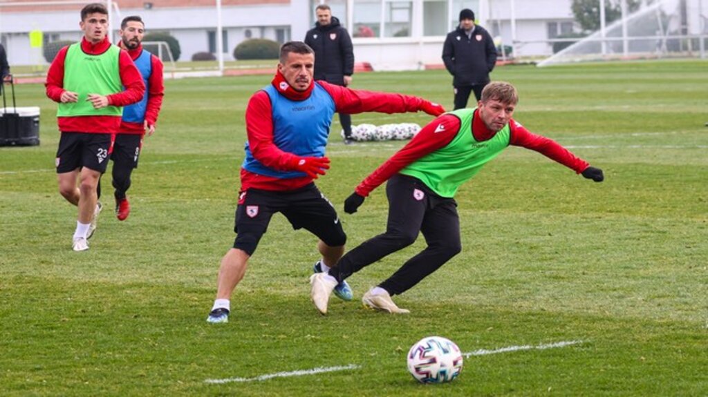 Samsunspor’da Yolculuk Öncesi Son Antrenman!