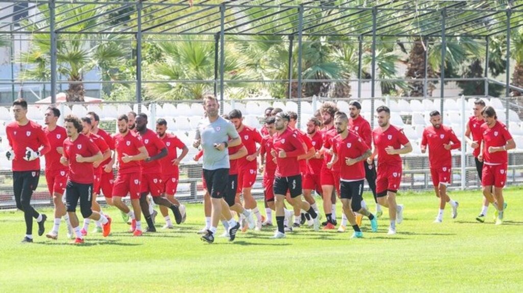 Samsunspor Kalesinde Forma Rekabeti Yaşanacak!