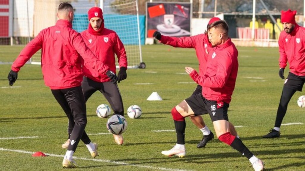Samsunspor’da Kocaelispor Hazırlıkları Tamamlandı! İşte Muhtemel 11