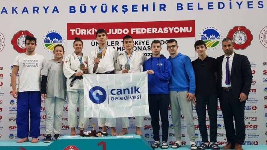 Canik’in Gururu Sporculardan Büyük Başarı!
