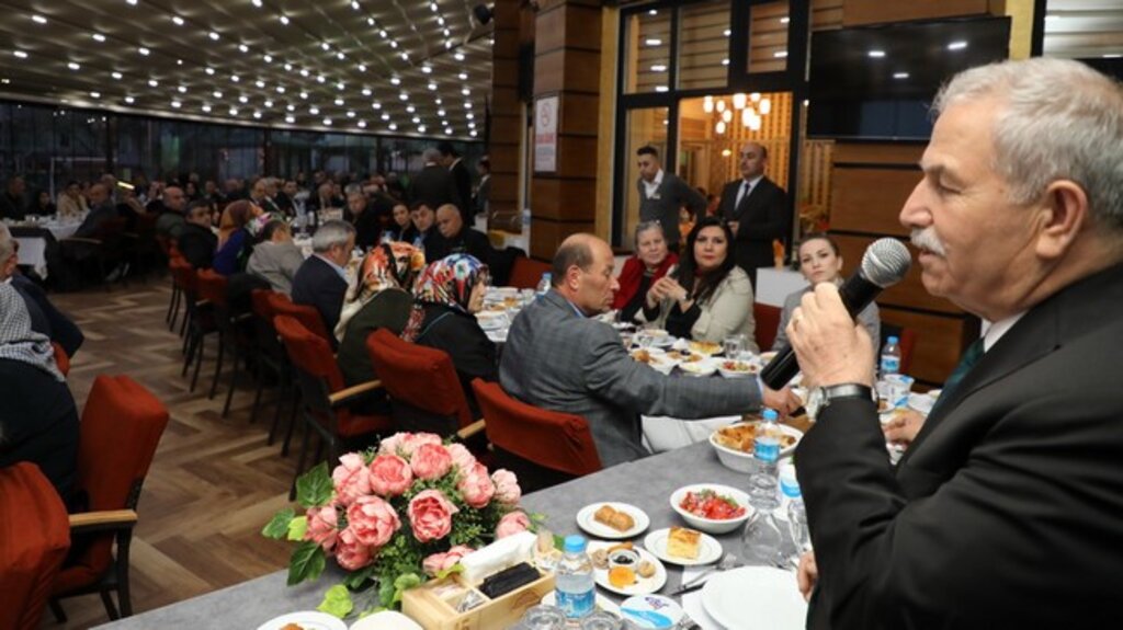 Başkan Demirtaş Muhtarlarla İftar Yaptı!
