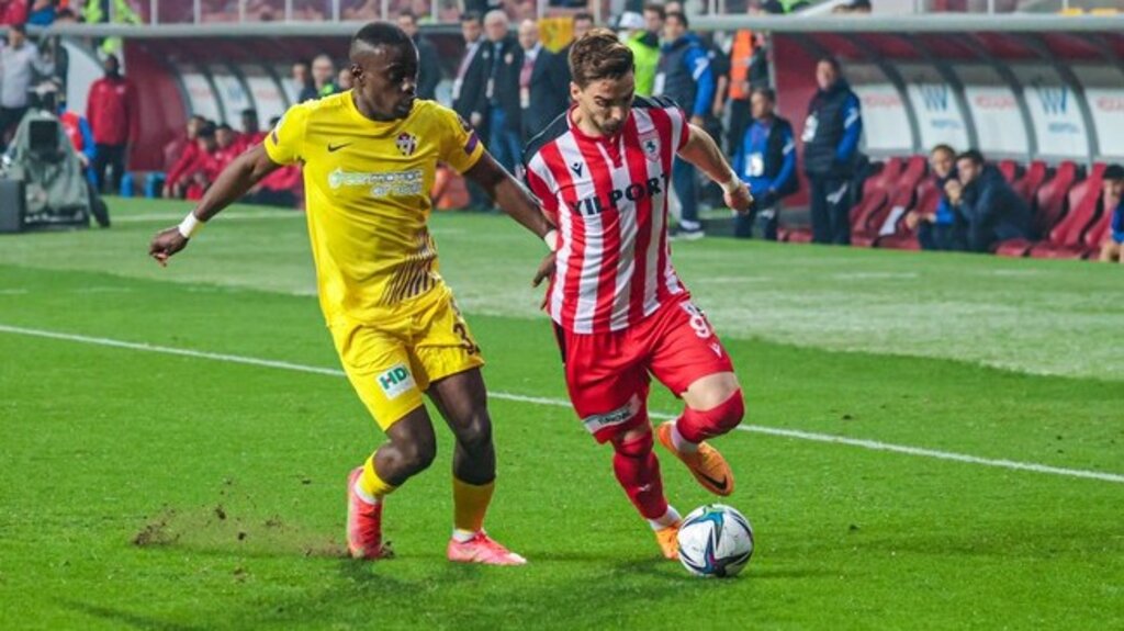 Samsunspor Kaçtı, Eyüpspor Yakaladı!