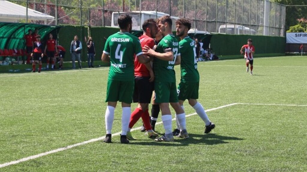 Samsun KYK Giresun’u Penaltılarda Eleyerek Finale Yükseldi! - VİDEOLU