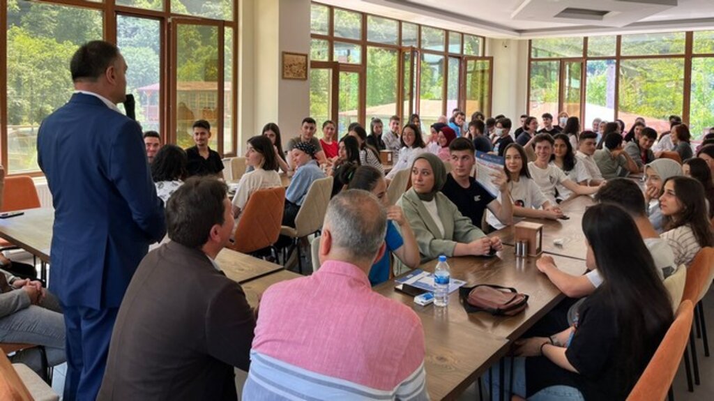 Sınava Girecek Öğrencilere Motivasyon Yemeği!