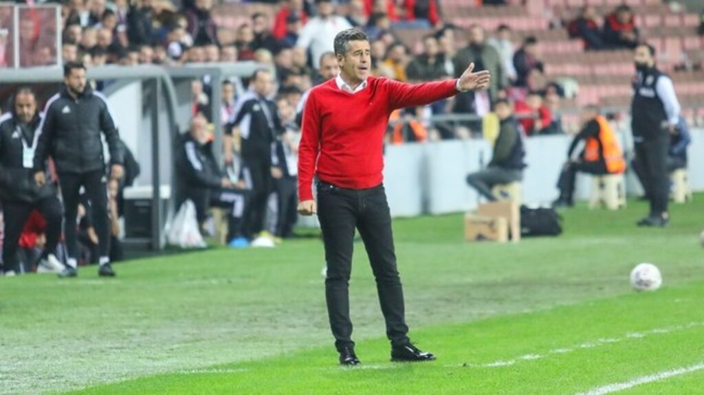 Hüseyin Eroğlu Hakemlerden Dert Yandı!