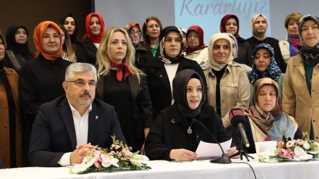 AK Kadınlar Kadına Şiddete Hayır Dedi!