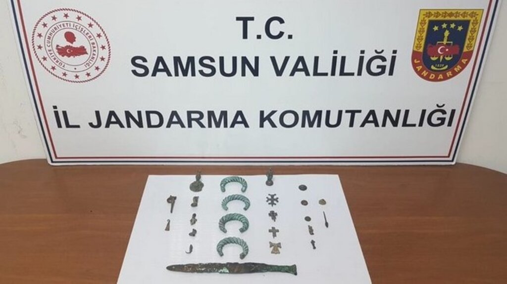 Tarihi Eser Kaçakçıları Samsun’da Yakalandı!