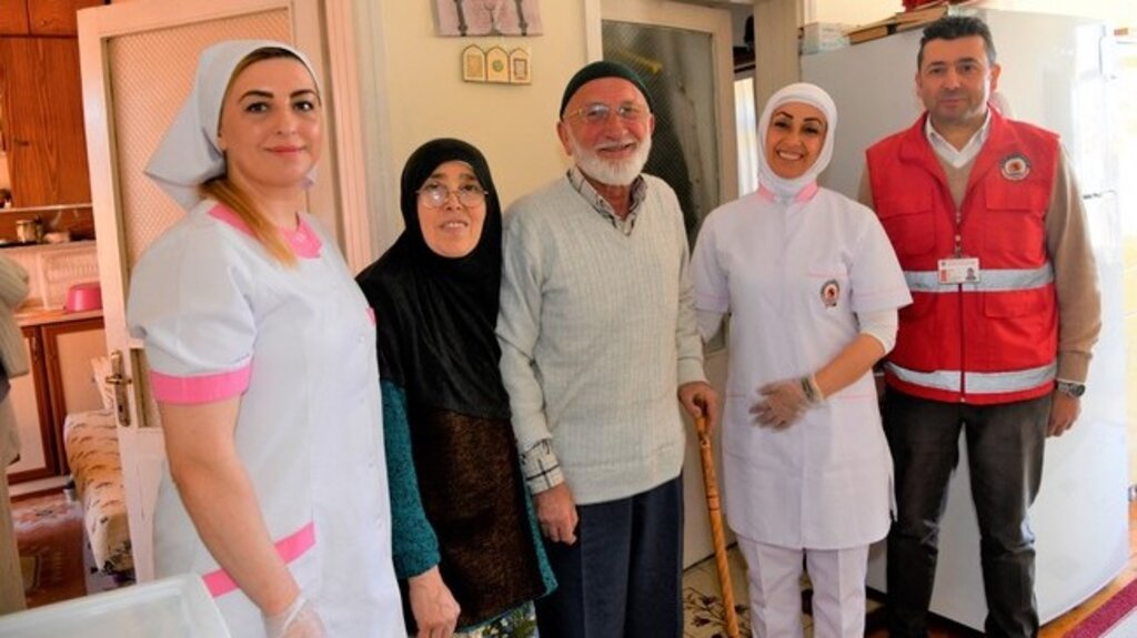 Samsun'da Gönüllere Dokunup Dua Alıyorlar!