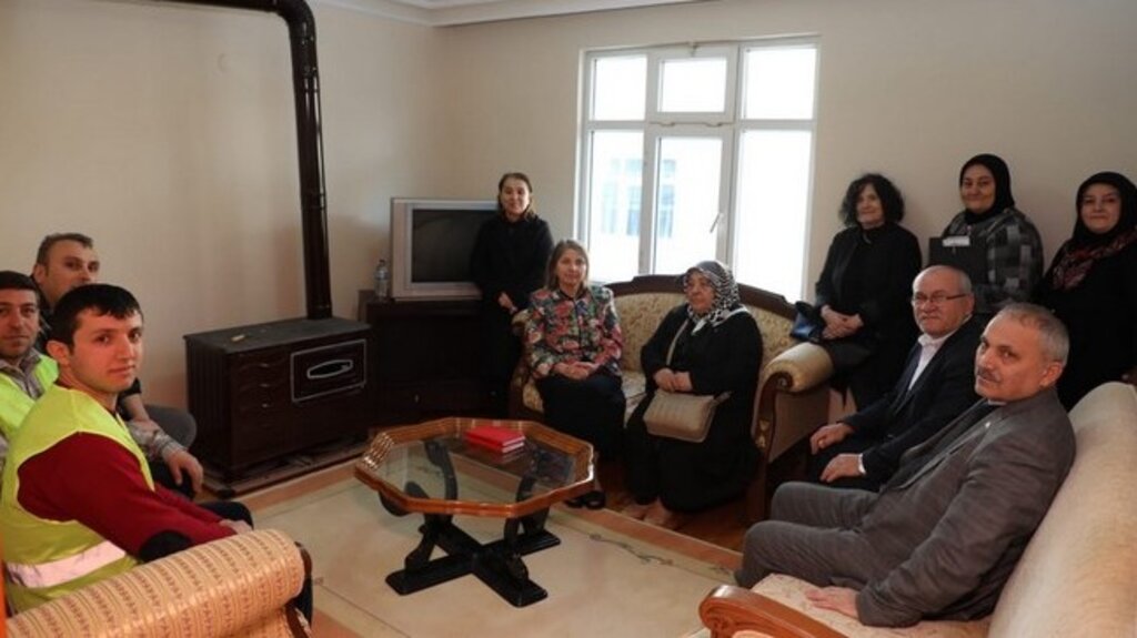 İlkadım Belediyesi Depremzede Aileler İçin İlçede Sıcak Yuvalar Oluşturuyor!
