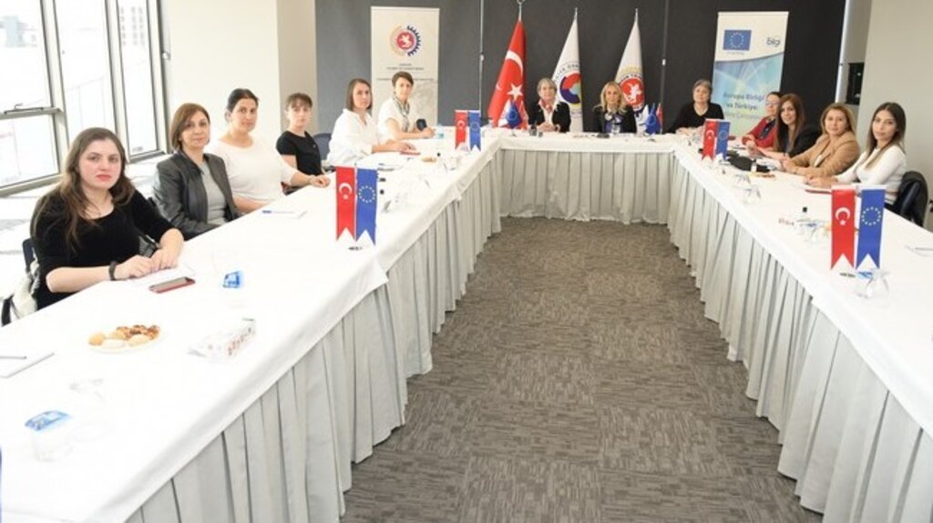 Samsunlu Kadınlar, ‘Afet Ve Kadın’ Paneline Katıldı!