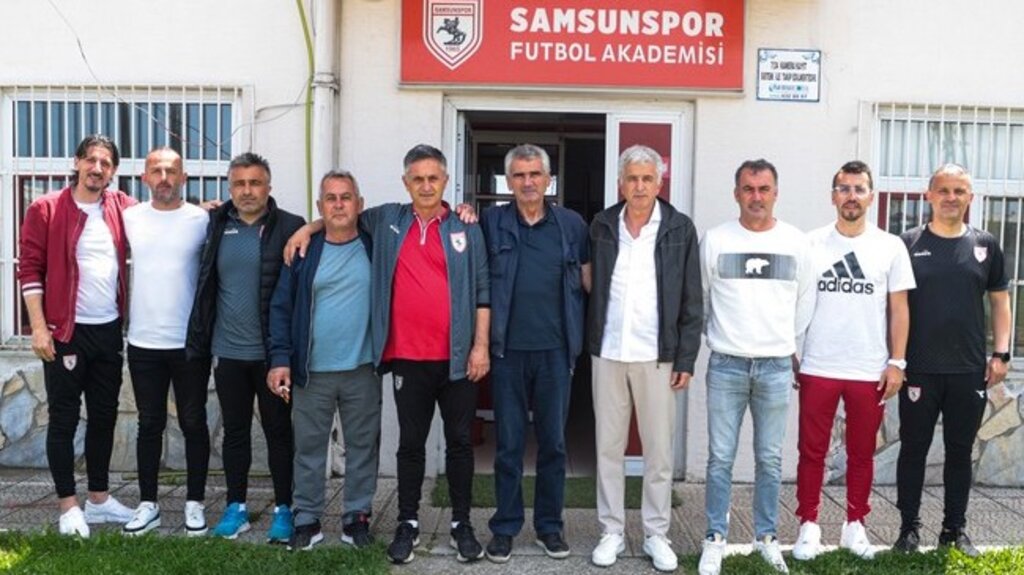 Samsunspor’un Efsane Takımındaki Yabancı Oyuncudan Ziyaret!