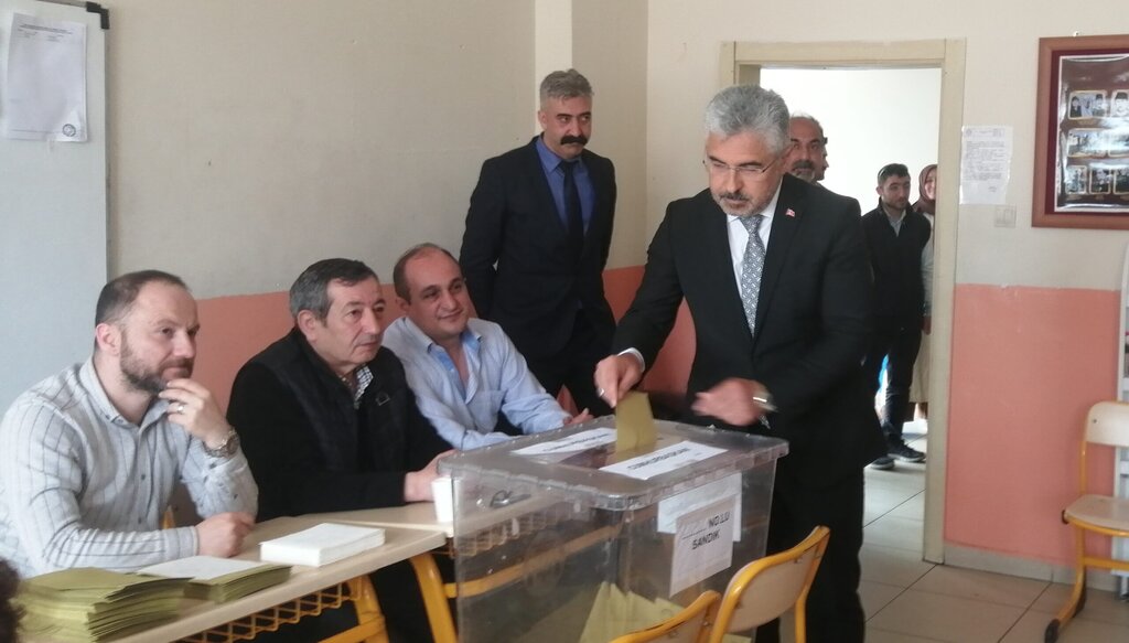 Milletvekili Ersan Aksu Oyunu Kullandı! - VİDEOLU HABER