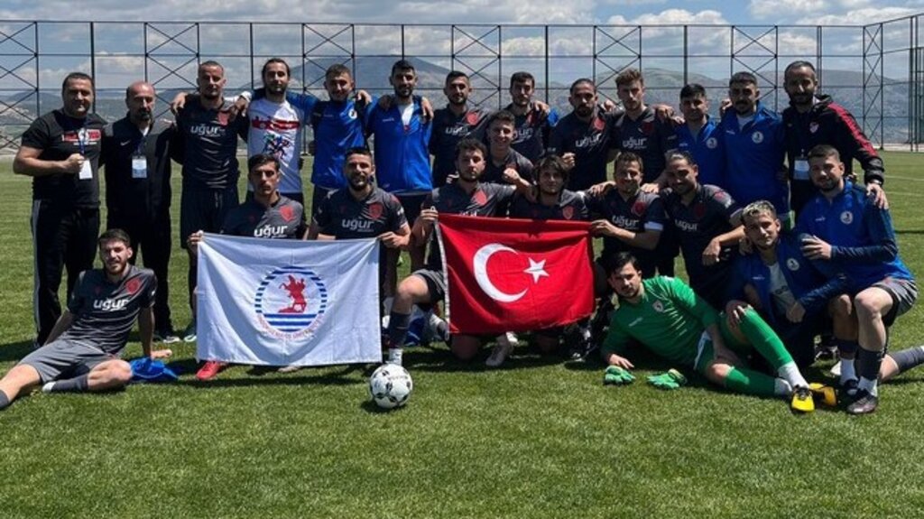 OMÜ Futbol Takımı Şampiyon Oldu!