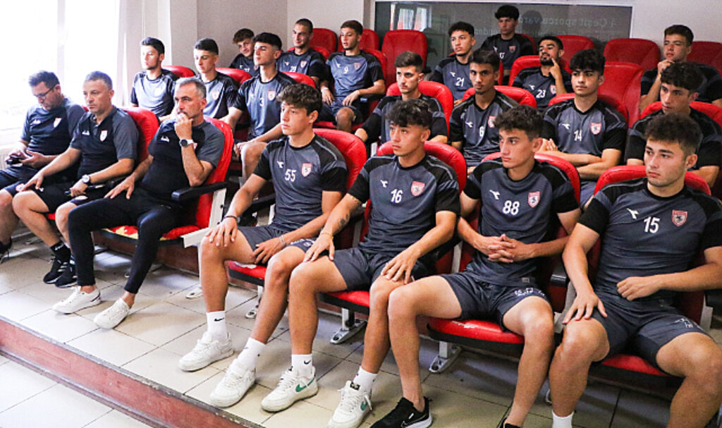 Samsunspor'da Oyunculara Seminer Verildi! 