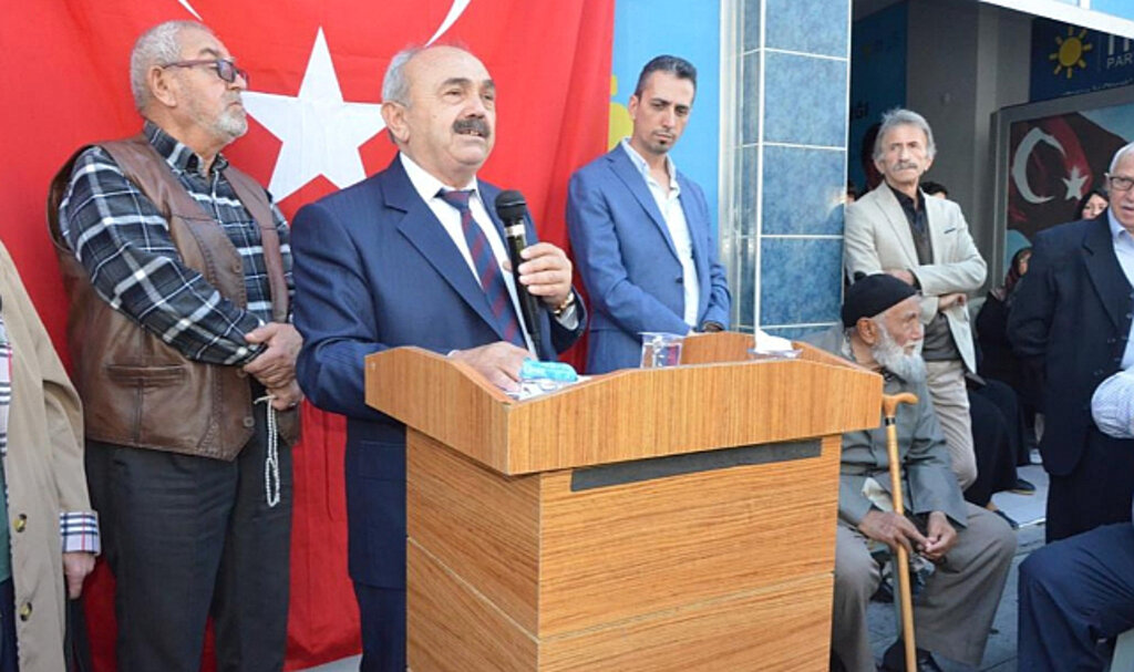 15 Yıllık Belediye Meclis Üyesi Kavak Belediye Başkanlığı'na Aday! 